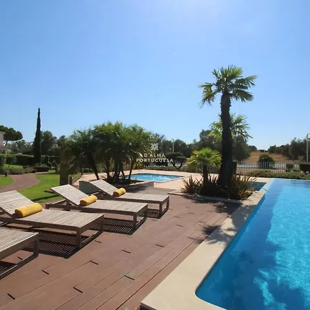 A Mar Villa *